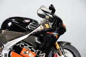 Bild 40/50 von Aprilia RSV 1000 V60 (1999)