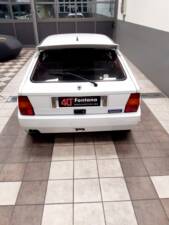 Imagen 8/15 de Lancia Delta HF Integrale 16V (1992)