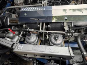 Image 30/32 de Jaguar Type E V12 (1973)