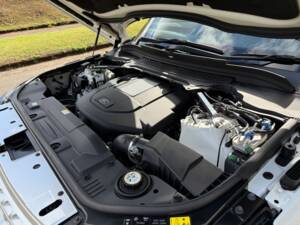 Bild 29/35 von Land Rover Range Rover Vogue TDV6 (2015)