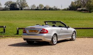 Image 4/50 of Mercedes-Benz CLK 55 AMG (2003)