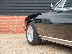Bild 20/59 von Aston Martin V8 EFi Volante (1988)