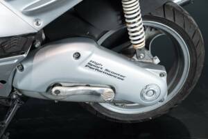 Image 24/29 de Aprilia SR 50 (1994)