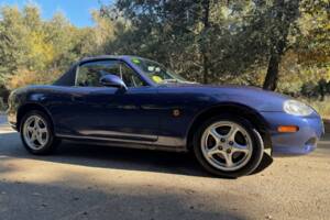 Imagen 6/43 de Mazda MX-5 1.8 (2001)