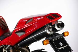 Bild 11/50 von Ducati 916 (1994)