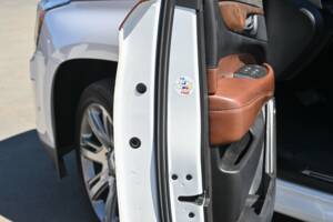 Bild 27/50 von Cadillac Escalade (2019)