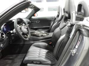 Image 5/15 of Mercedes-AMG GT (2021)