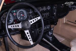 Immagine 4/7 di Jaguar Type E V12 (2+2) (1972)
