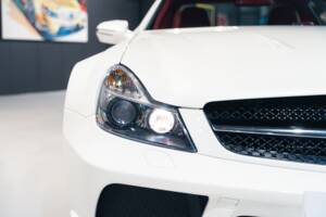 Afbeelding 17/47 van Mercedes-Benz SL 65 AMG Black Series (2010)