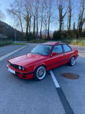 Image 100/180 de BMW 316i (1989)