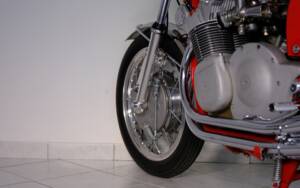 Image 75/99 of MV Agusta 750 Sport (1971)