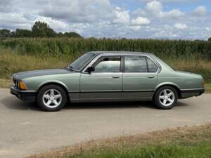 Image 8/19 of BMW 728i (1986)