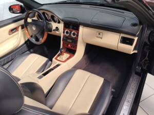 Bild 31/54 von Mercedes-Benz SLK 230 Kompressor (2002)