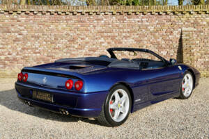 Imagen 23/50 de Ferrari F 355 Spider (2000)