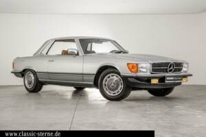 Image 6/15 of Mercedes-Benz 500 SLC (1980)