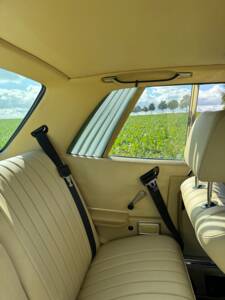 Bild 110/200 von Mercedes-Benz 380 SLC (1980)