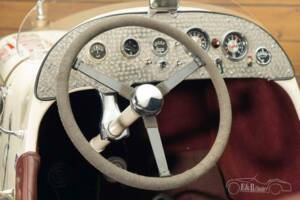 Image 13/19 of Buick Model 44 Sport (1929)