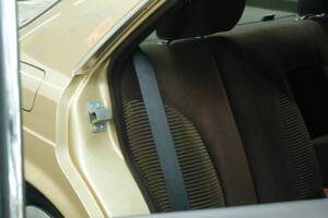 Bild 31/50 von Mercedes-Benz 280 SE (1980)
