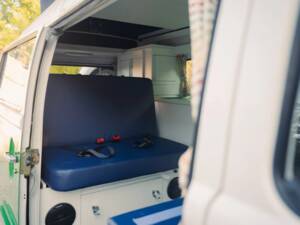 Imagen 9/49 de Volkswagen T2c Kombi &quot;Last Edition&quot; (2013)