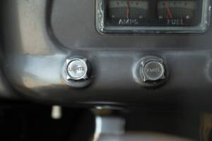 Image 41/50 of Dodge Coronet "Red Ram" (1953)