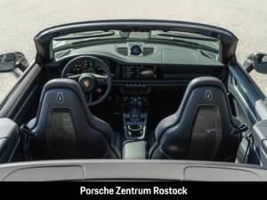 Obraz 10/34 pojazdu Porsche 911 Carrera GTS (1900)