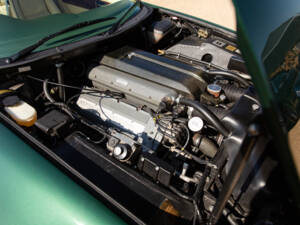 Imagen 5/80 de Aston Martin V8 Coupé (1996)