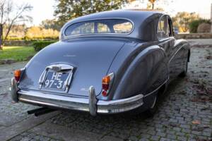 Bild 8/8 von Jaguar Mk IX (1960)