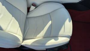 Image 32/54 of Maserati GranCabrio Sport (2015)