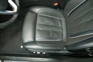 Image 12/50 of ALPINA B5 Biturbo AWD (2017)