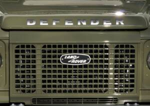 Bild 18/32 von Land Rover Defender 90 Works V8 (2014)