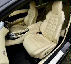 Afbeelding 50/50 van Ferrari FF (2012)