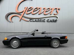 Image 1/44 of Mercedes-Benz 300 SL (1991)