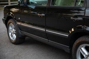 Immagine 17/50 di Land Rover Range Rover 4.6 Vogue (2001)