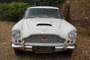 Bild 39/50 von Aston Martin DB 4 (1961)