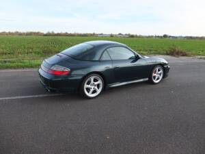 Bild 7/73 von Porsche 911 Carrera 4S (2004)