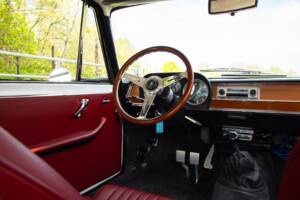 Image 35/50 de Alfa Romeo Giulia Nuova Super 1600 (1968)