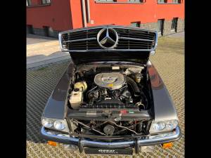 Immagine 19/24 di Mercedes-Benz 380 SL (1984)
