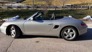 Image 16/18 of Porsche Boxster S (2001)