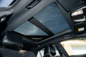 Image 38/50 de Chrysler 300 SRT8 (2017)