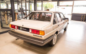 Image 27/132 of Volkswagen Santana 1.8 (1985)