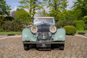 Image 7/23 of Bentley 3 1&#x2F;2 Liter Park Ward DHC (1936)