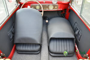 Image 29/50 of FIAT 500 C Topolino (1952)