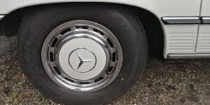 Afbeelding 28/33 van Mercedes-Benz 280 SL (1985)