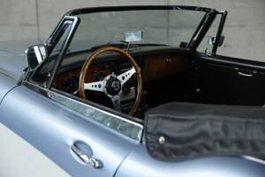 Afbeelding 16/34 van Austin-Healey 3000 Mk III (BJ8) (1965)