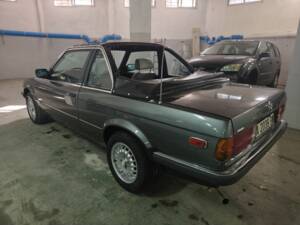 Bild 7/8 von BMW 320i Baur TC (1985)