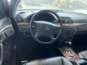Bild 72/88 von Mercedes-Benz S 500 (2001)