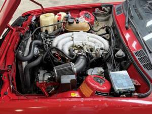 Afbeelding 10/26 van BMW 320i (1985)