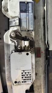 Immagine 33/33 di Mercedes-Benz 230 E (1992)