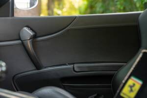Image 36/50 of Ferrari 550 Maranello (2000)