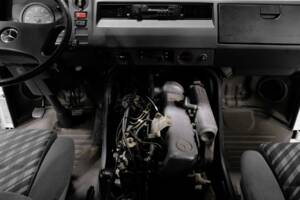 Immagine 41/43 di Mercedes-Benz MB 100 D lang (1993)